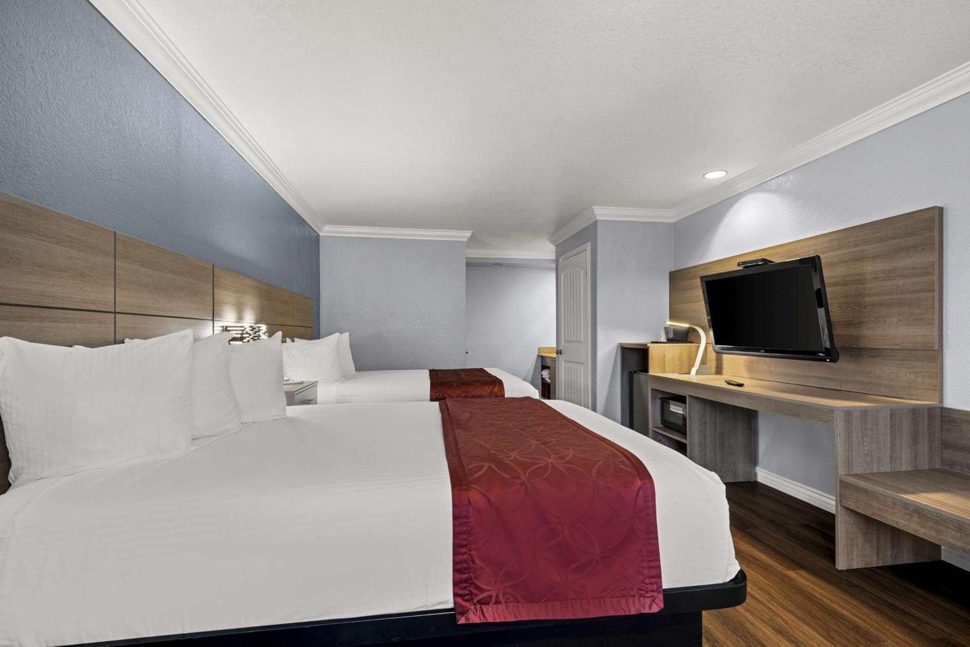 Best Western Moreno Hotel&Suites Moreno Valley Esterno foto