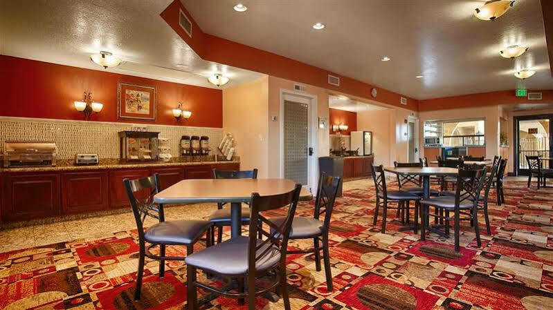 Best Western Moreno Hotel&Suites Moreno Valley Esterno foto